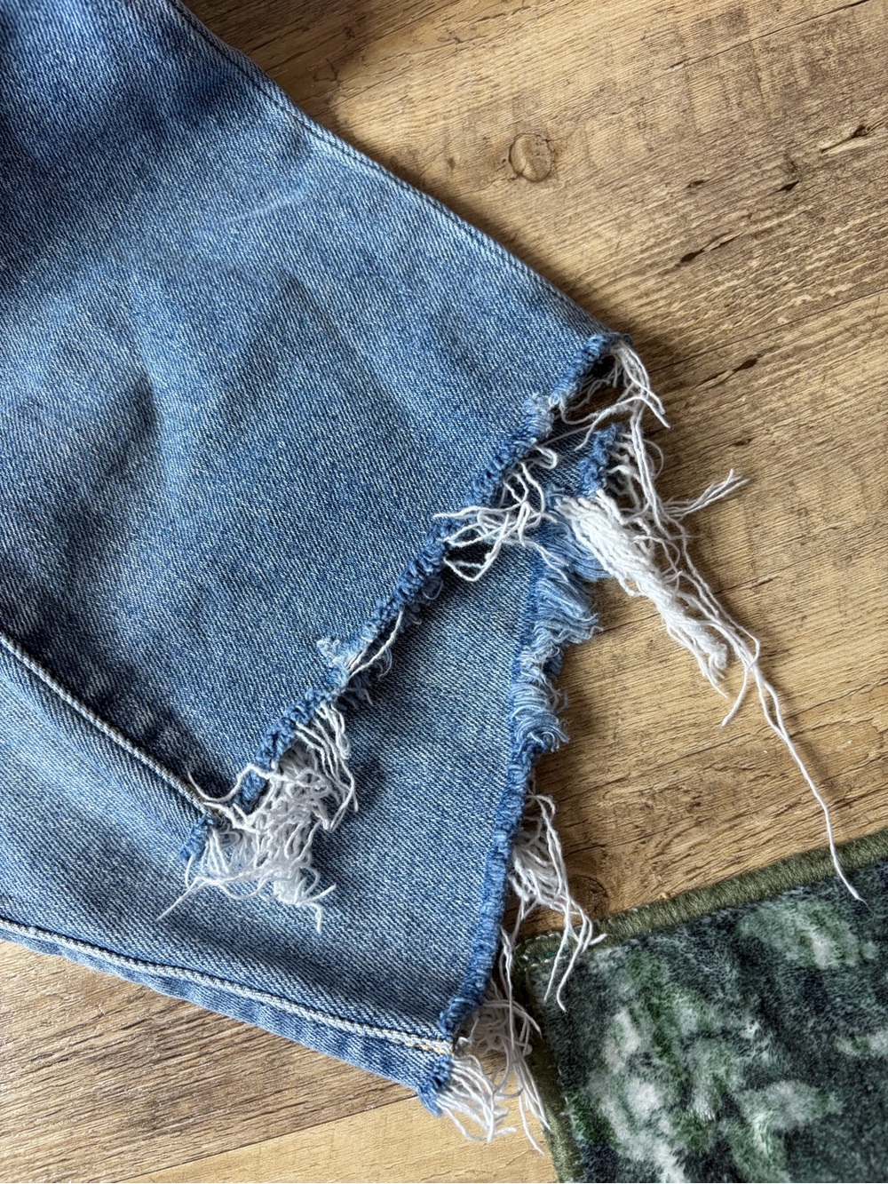 Flying Monkey High Rise Lightly Distressed Slim Crop Jeans - Picture 10 of 13